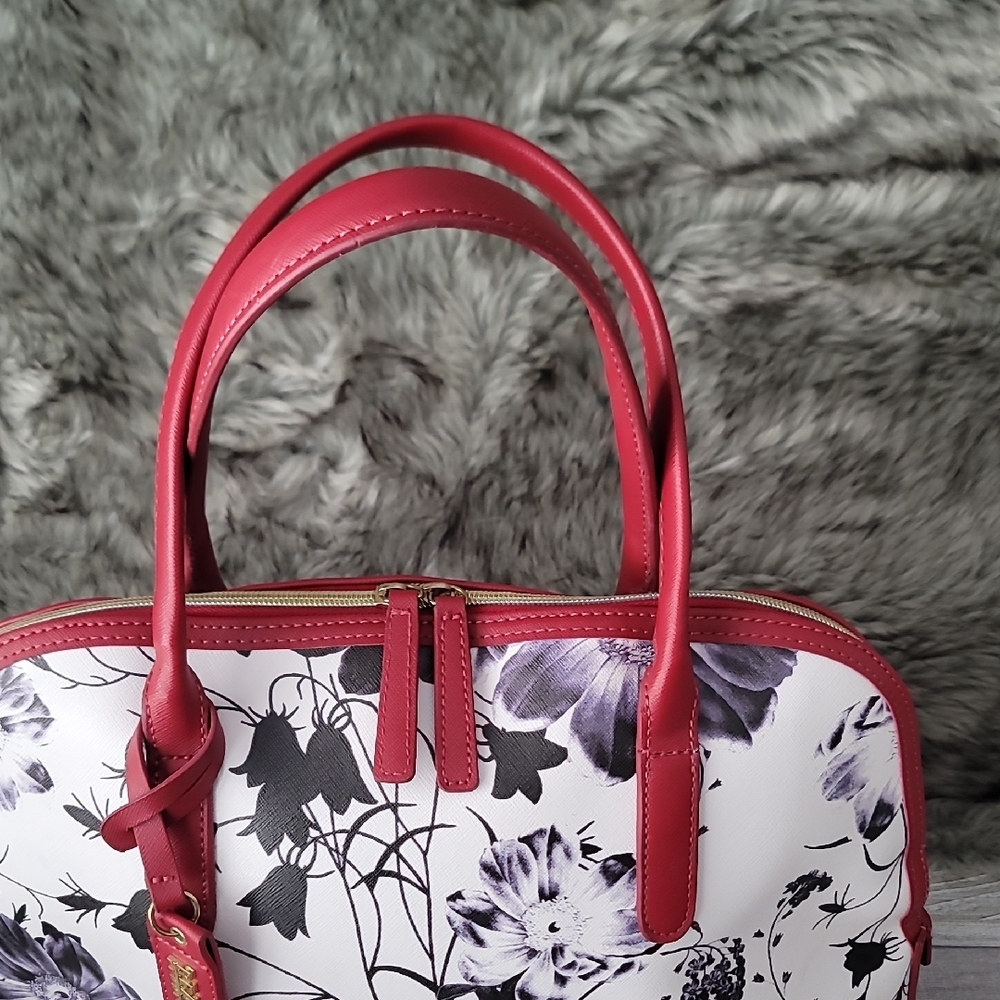 Reaction Kenneth Cole Black, White and Red Floral Shoulder Bag - Picture 6 of 16